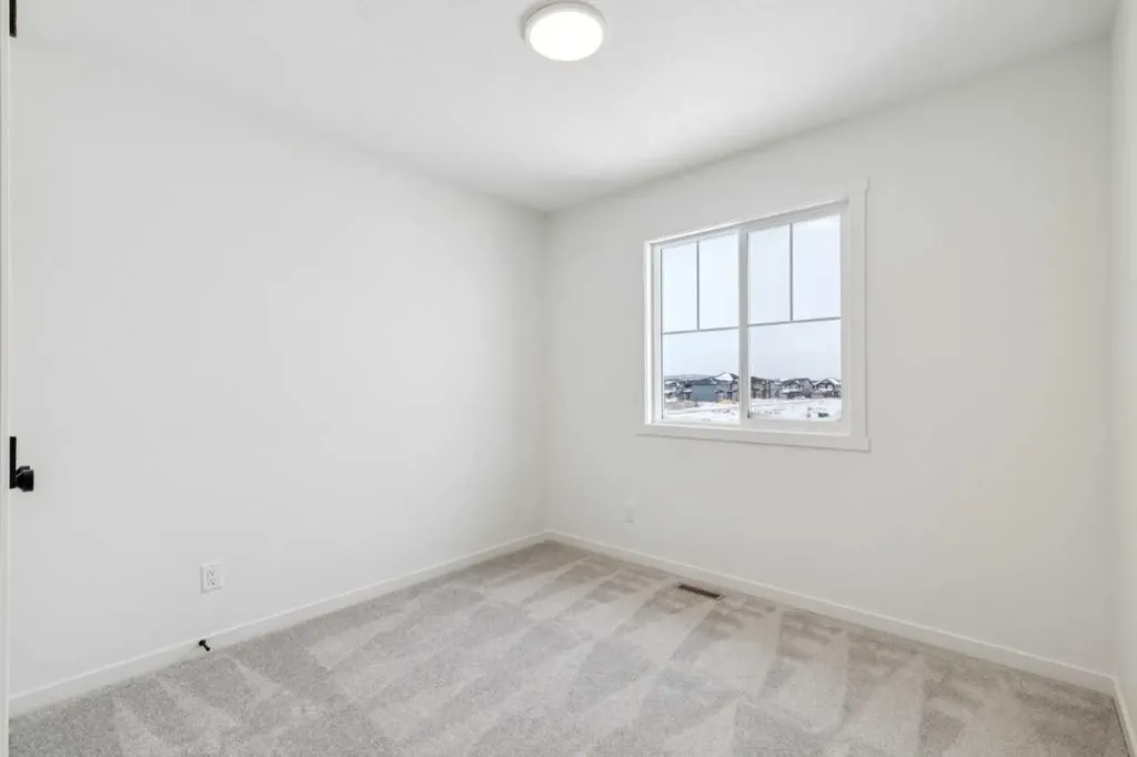 43 Appaloosa Way Cochrane AB T4C3B7