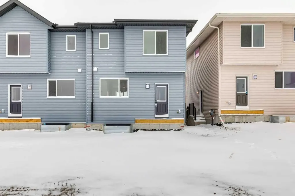 43 Appaloosa Way Cochrane AB T4C3B7