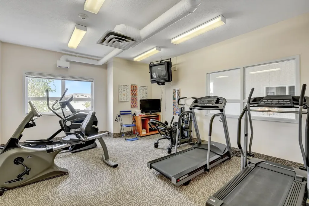 10402 111 Street Grande Prairie AB T8V 8G4