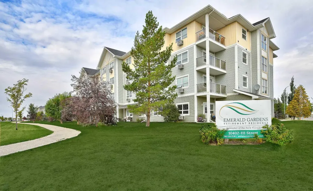 10402 111 Street Grande Prairie AB T8V 8G4
