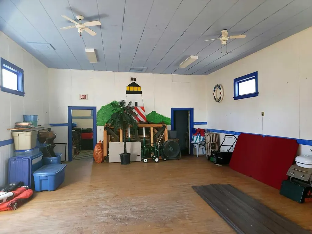 110 1 Avenue E Craigmyle AB T0J 0T0