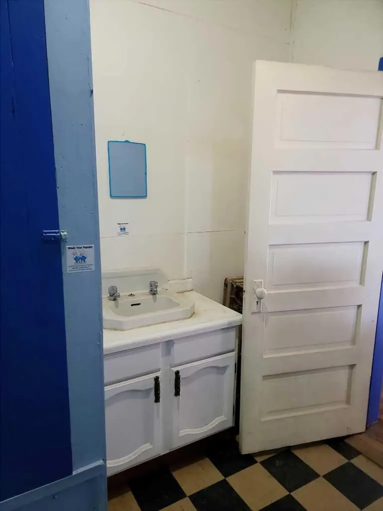 110 1 Avenue E Craigmyle AB T0J 0T0