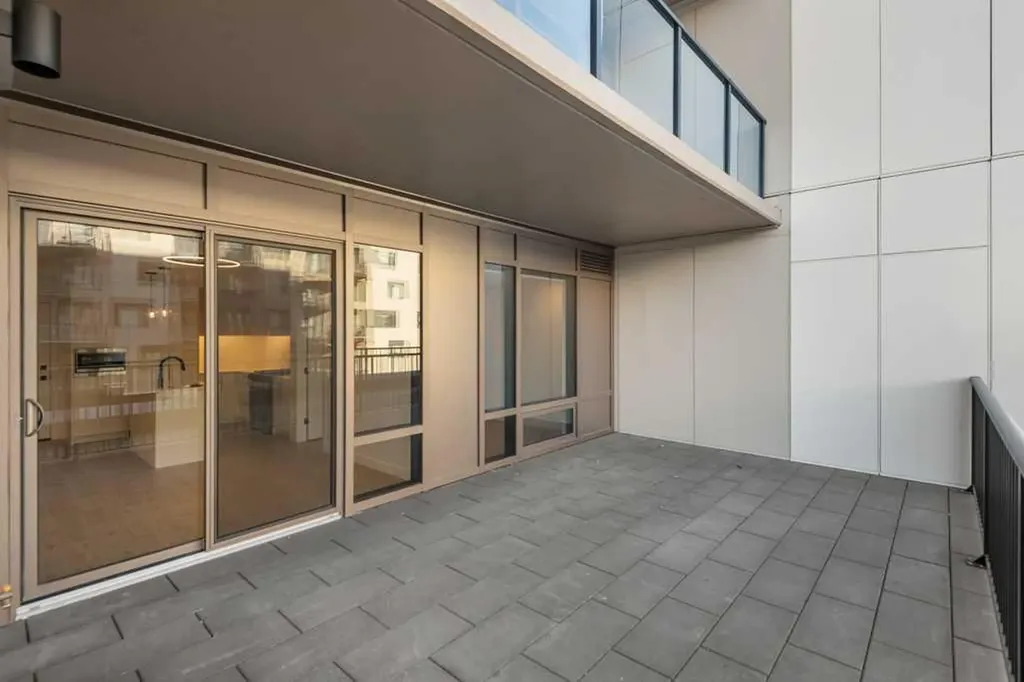 8375 Broadcast Avenue Calgary AB T3H 6L3