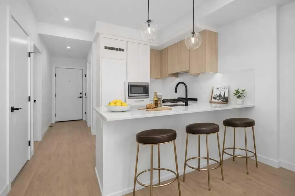 8375 Broadcast Avenue Calgary AB T3H 6L3
