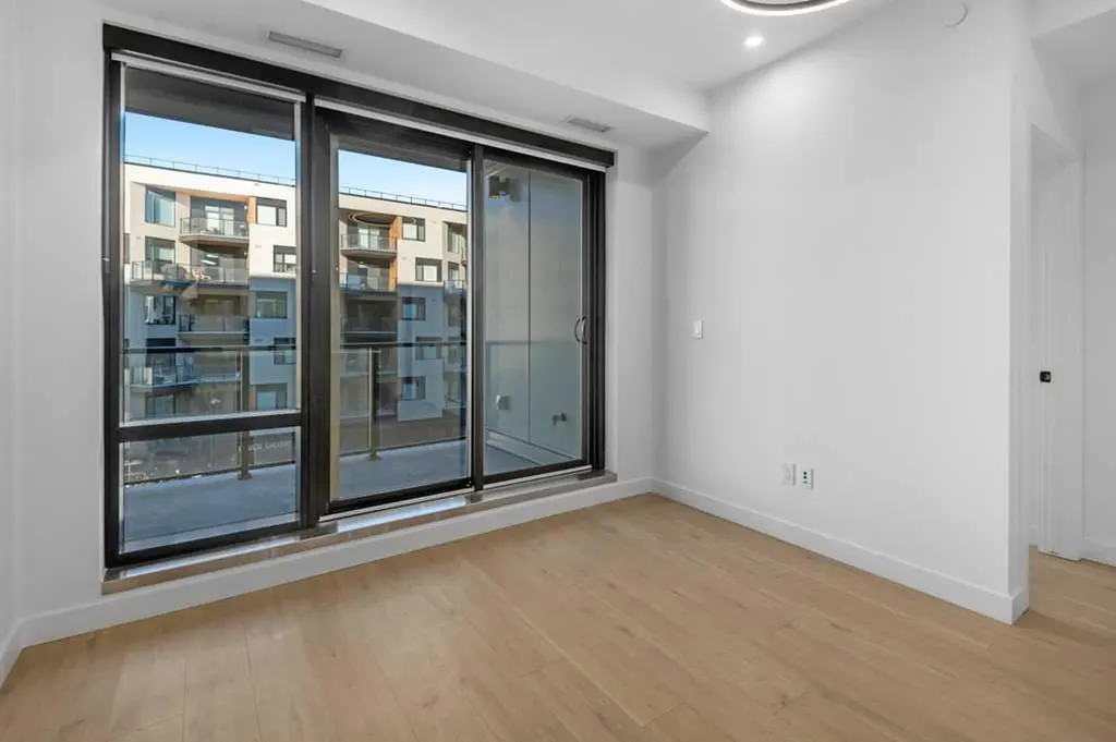 8375 Broadcast Avenue Calgary AB T3H 6L3