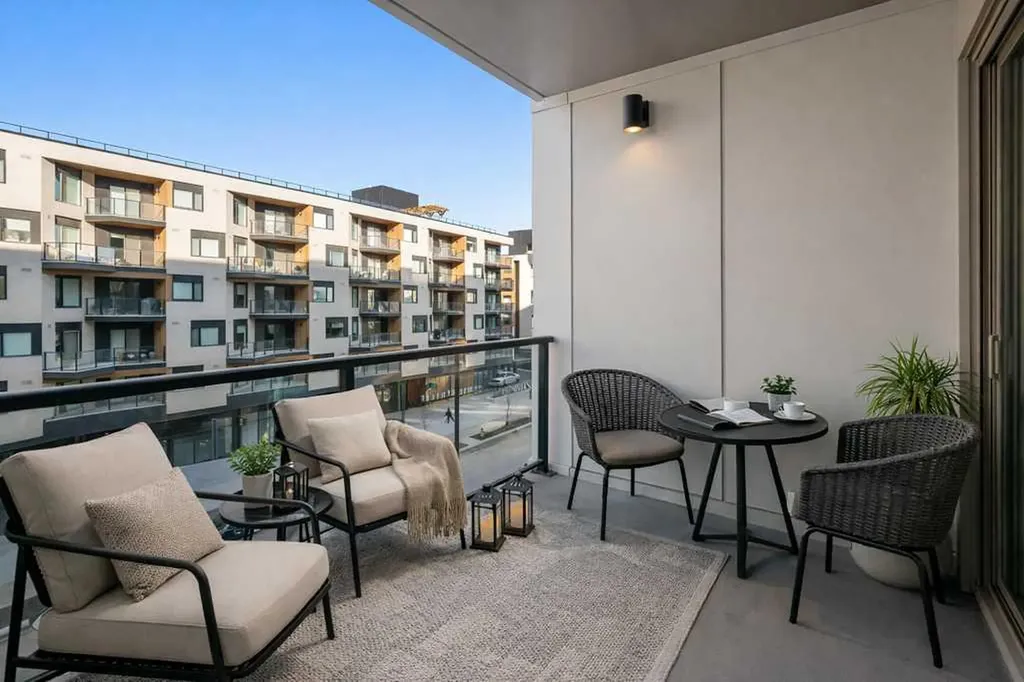 8375 Broadcast Avenue Calgary AB T3H 6L3