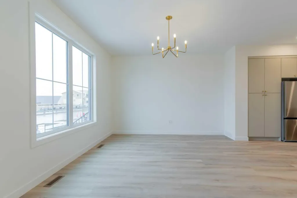 2817 16 Avenue Coaldale AB T1M0G9