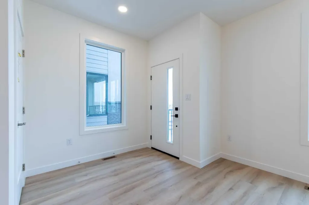 2817 16 Avenue Coaldale AB T1M0G9