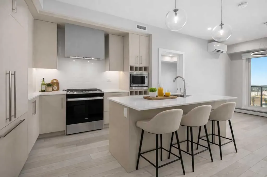 8230 Broadcast Avenue Calgary AB T3H 6L3