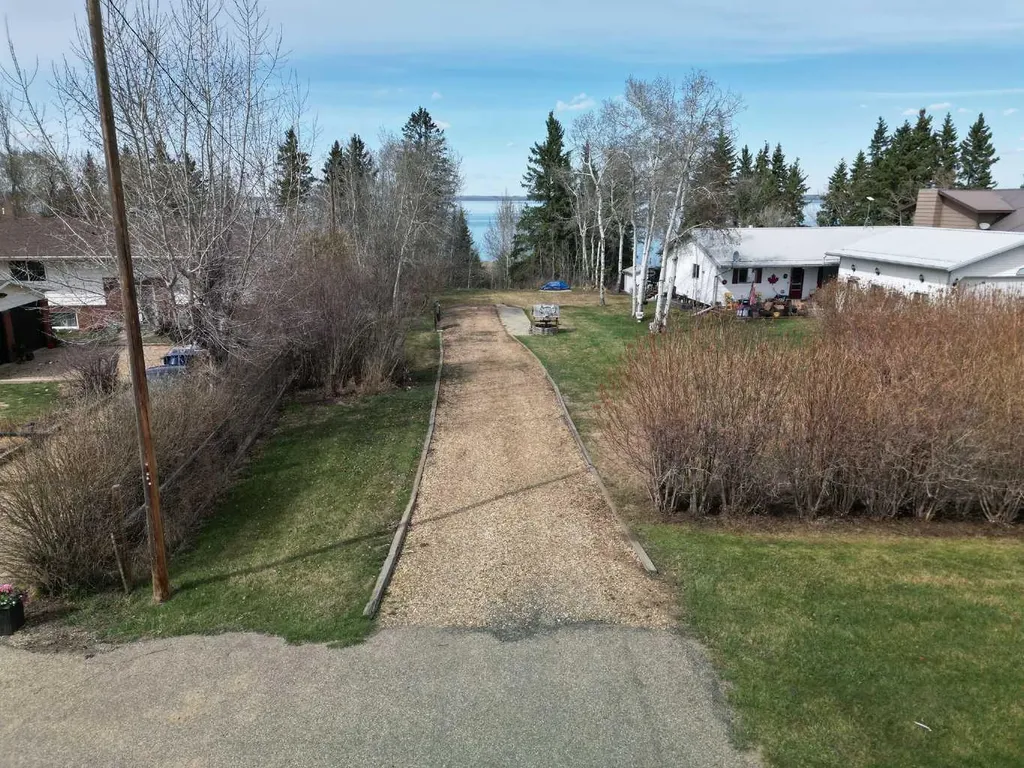 40421 Range Road 10 Rural Lacombe County AB T4L 1S6