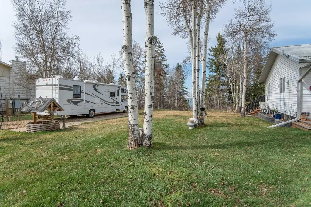 40421 Range Road 10 Rural Lacombe County AB T4L 1S6