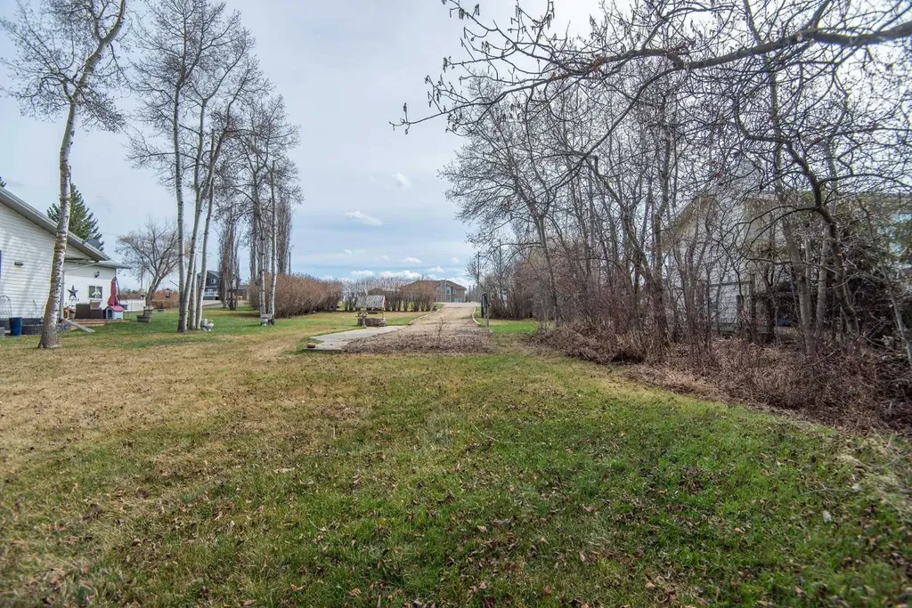 40421 Range Road 10 Rural Lacombe County AB T4L 1S6