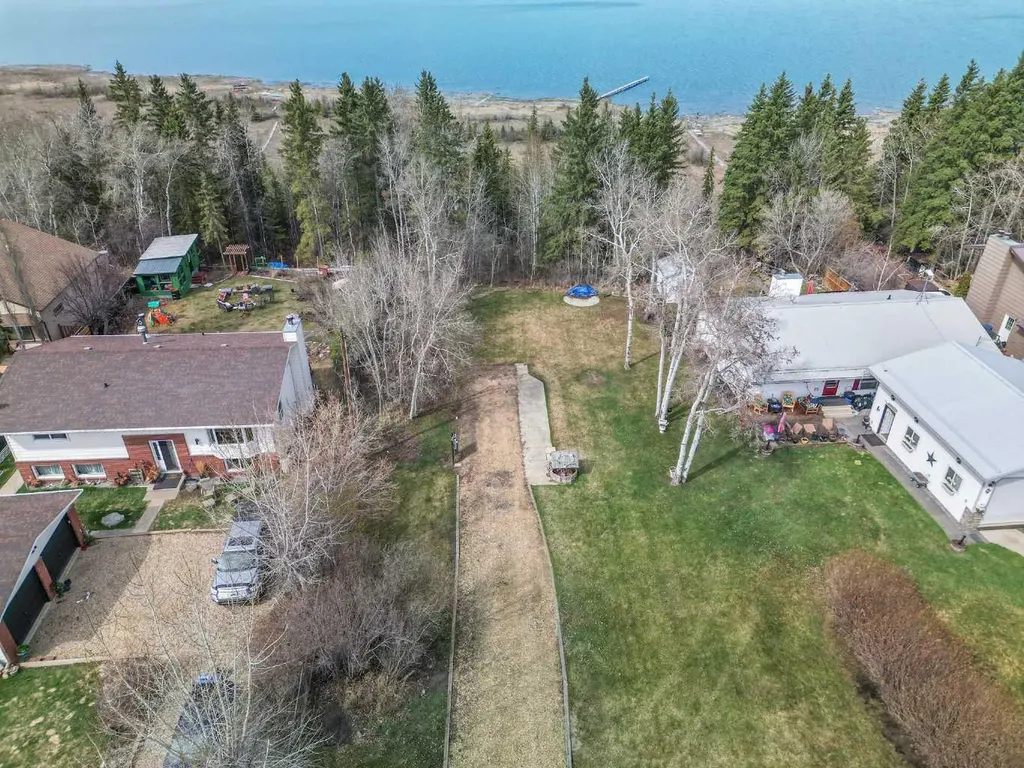 40421 Range Road 10 Rural Lacombe County AB T4L 1S6