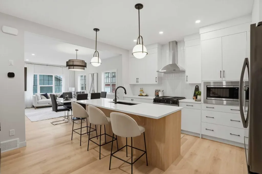 76 Buffaloberry Manor SE Calgary AB T3M 4A4