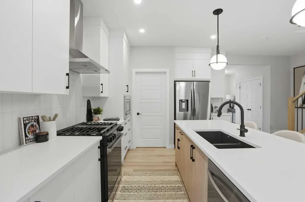 76 Buffaloberry Manor SE Calgary AB T3M 4A4