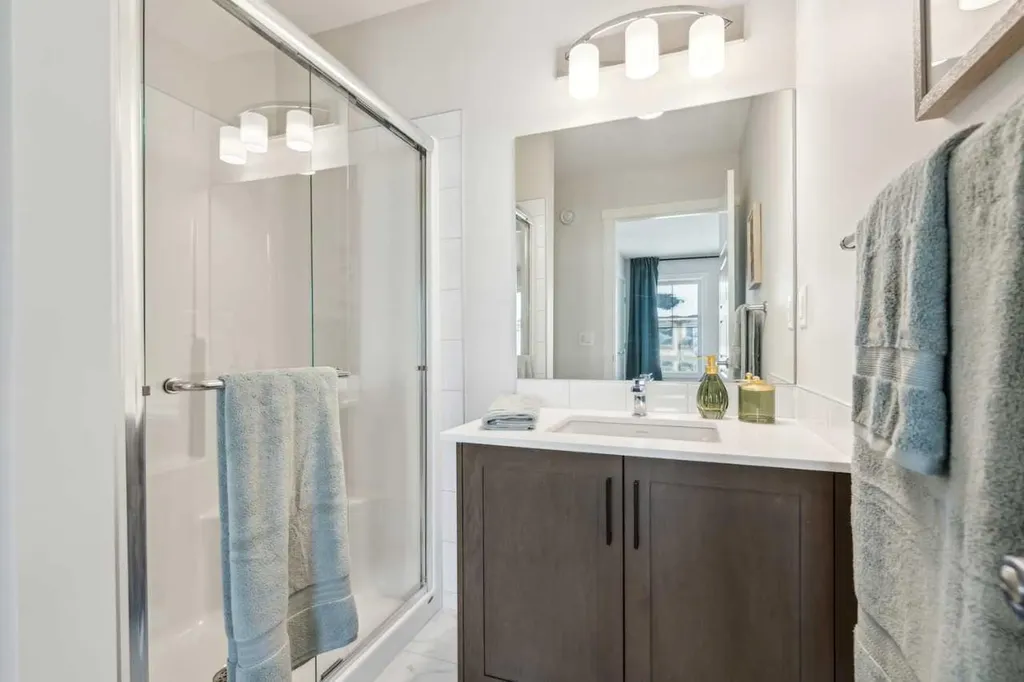 155 Crimson Ridge Place NW Calgary AB T3L2M4