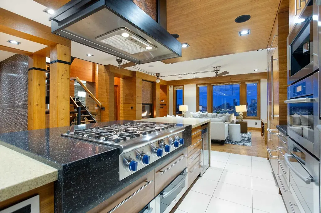 738 Crescent Road NW Calgary AB T2M 4A7
