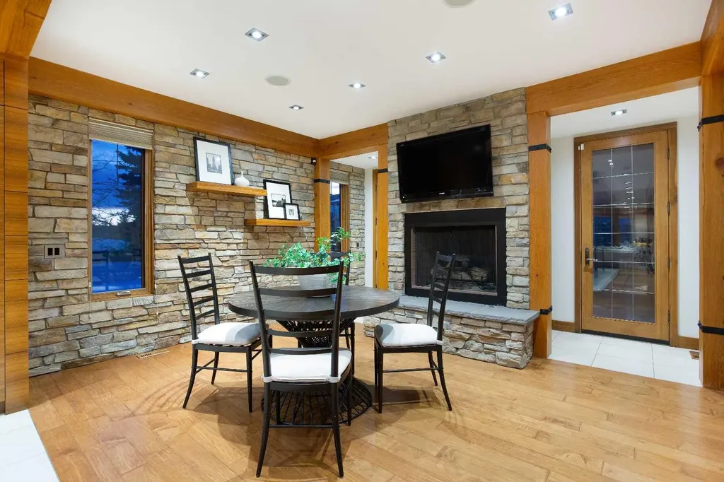 738 Crescent Road NW Calgary AB T2M 4A7