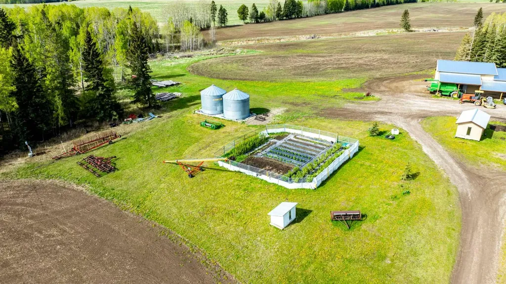 383066 And 383054 7-3 Range Rural Clearwater County AB T4T 2A2