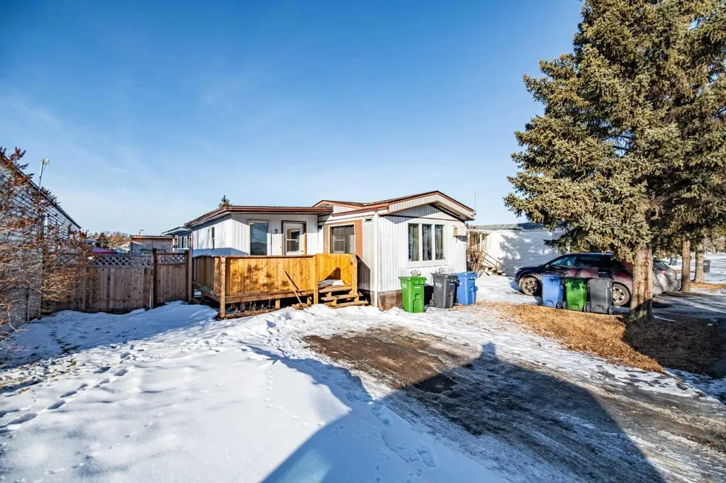 5344 76 Street Red Deer AB T4P2A6