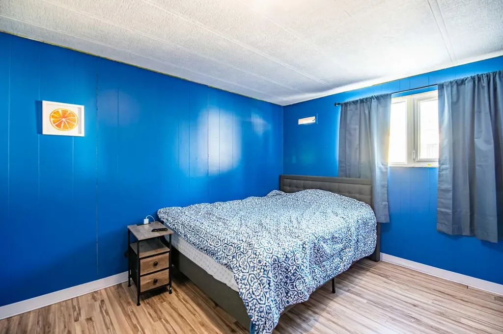 5344 76 Street Red Deer AB T4P2A6