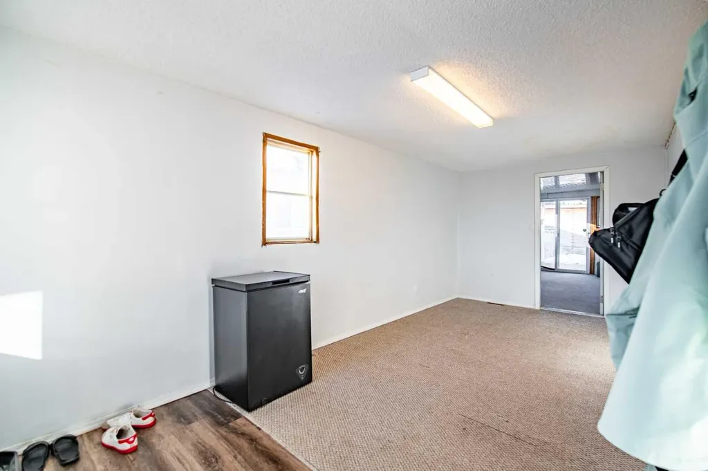 5344 76 Street Red Deer AB T4P2A6