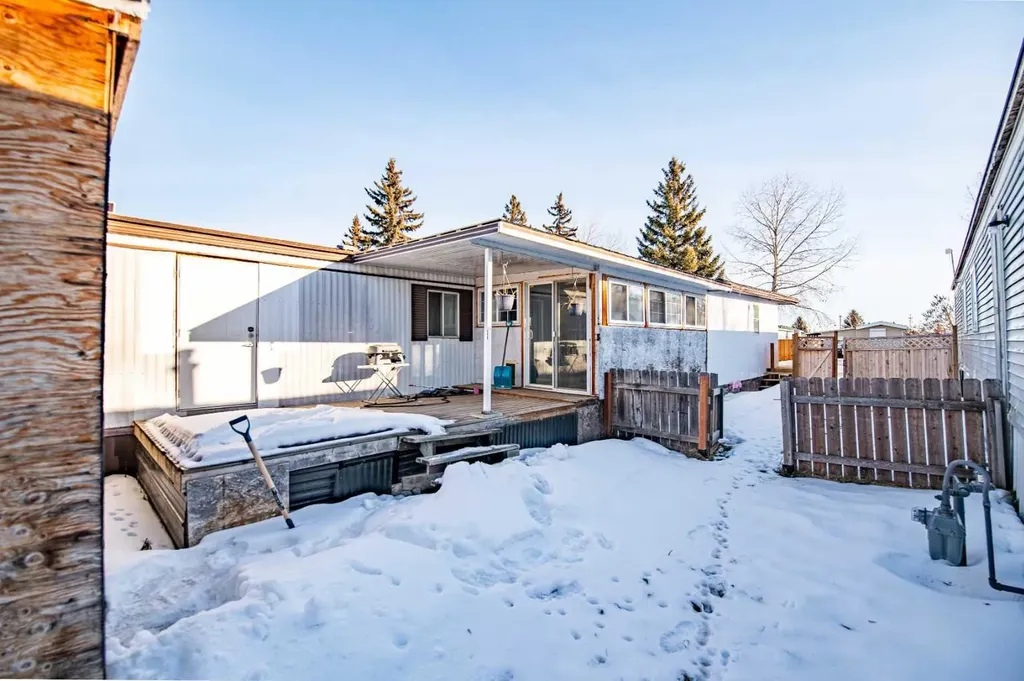 5344 76 Street Red Deer AB T4P2A6