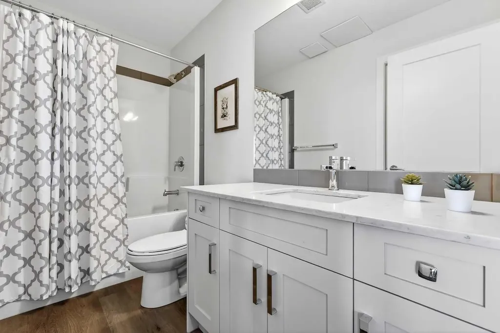 30 Walgrove Walk SE Calgary AB T2X 4M9