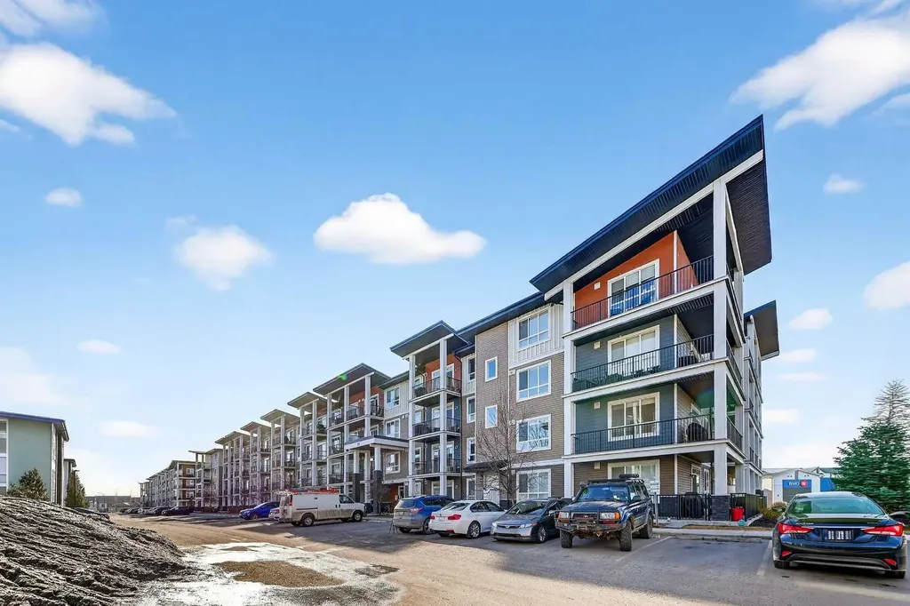 30 Walgrove Walk SE Calgary AB T2X 4M9