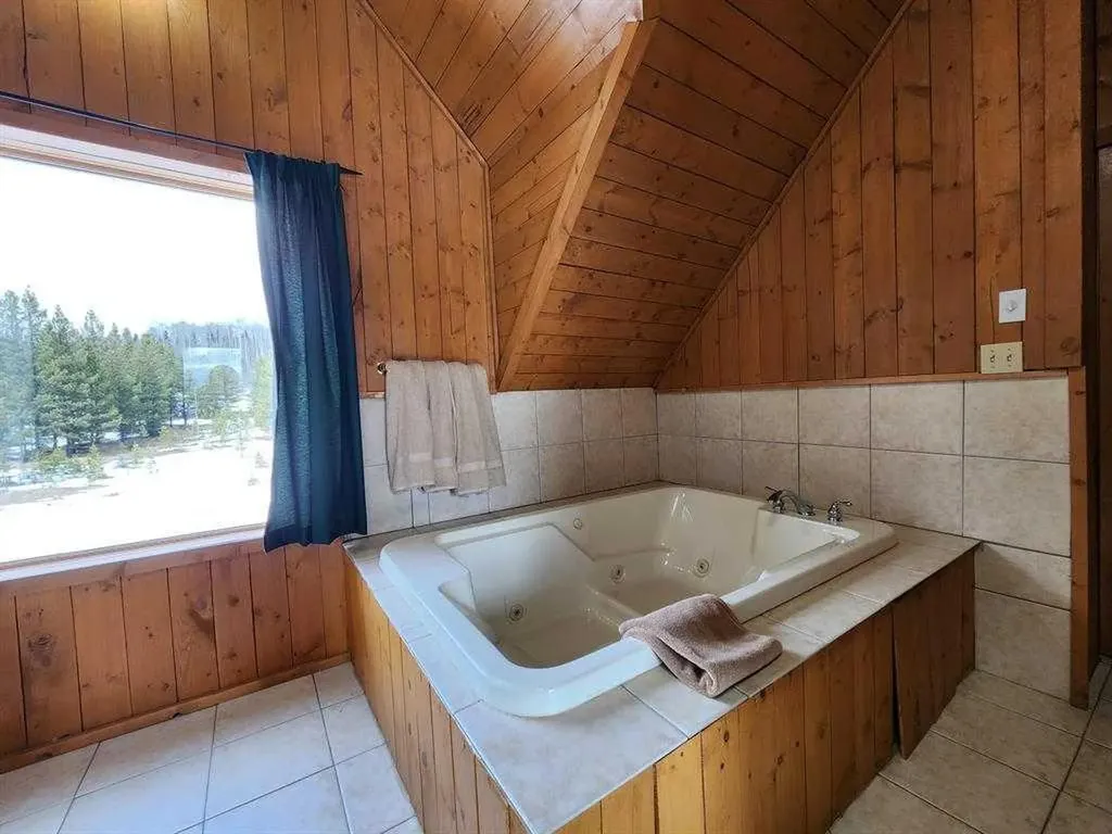 55421 Rr 184 Rural Yellowhead County AB T7E 1T5