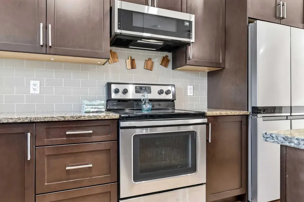 345 Mahogany Boulevard SE Calgary AB T3M 1V1