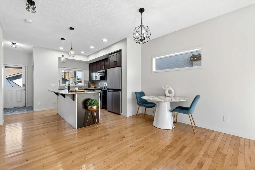 345 Mahogany Boulevard SE Calgary AB T3M 1V1
