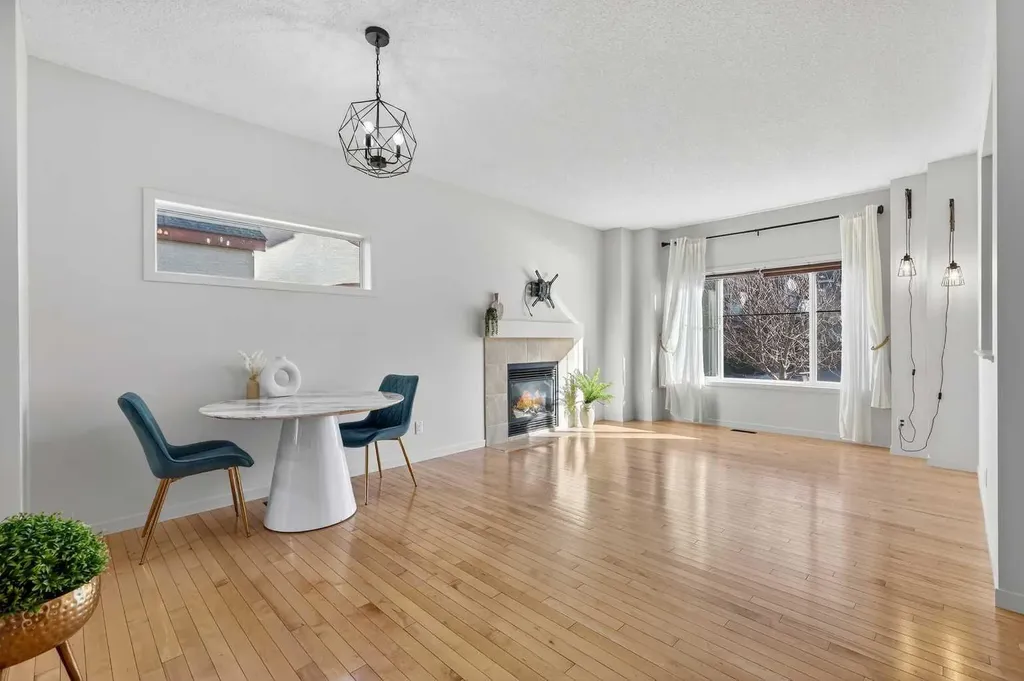 345 Mahogany Boulevard SE Calgary AB T3M 1V1