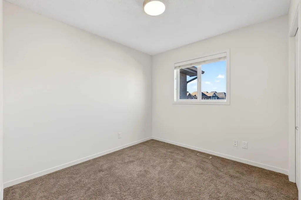 345 Mahogany Boulevard SE Calgary AB T3M 1V1