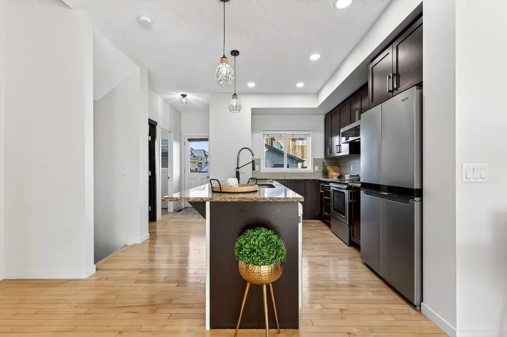 345 Mahogany Boulevard SE Calgary AB T3M 1V1