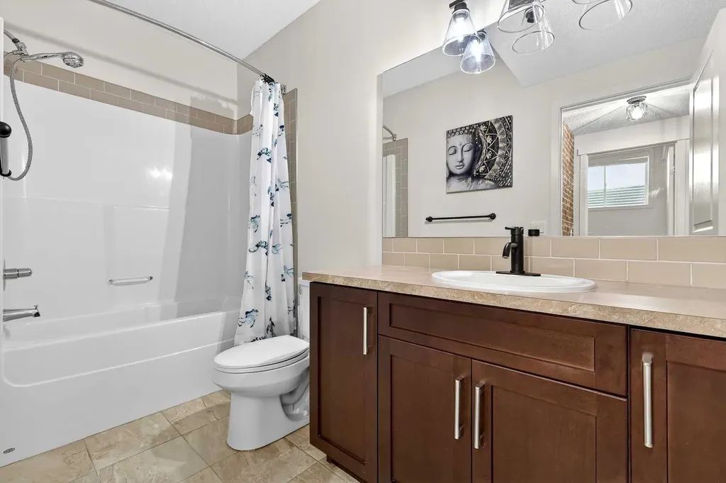 345 Mahogany Boulevard SE Calgary AB T3M 1V1
