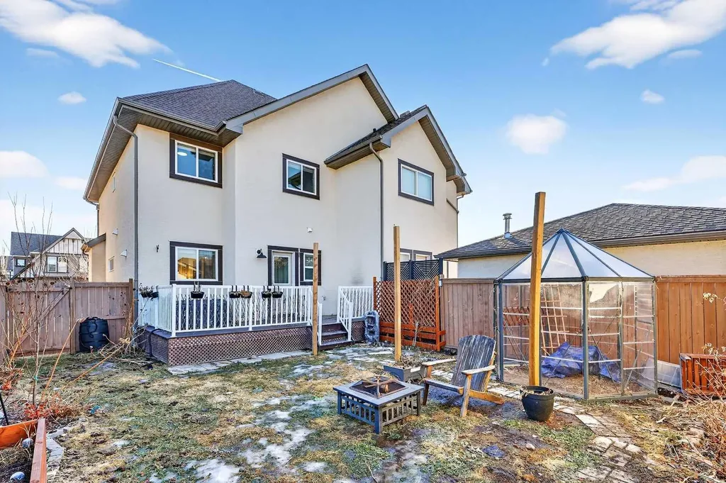 345 Mahogany Boulevard SE Calgary AB T3M 1V1