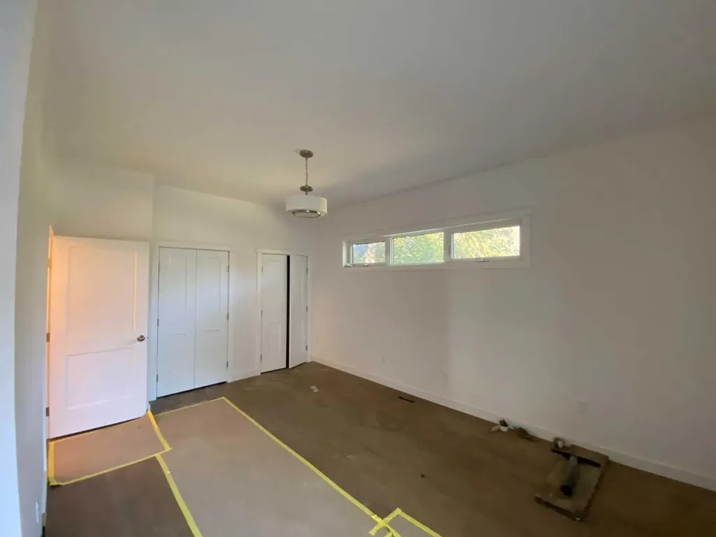 564 5 Street W Brooks AB T1R0B3