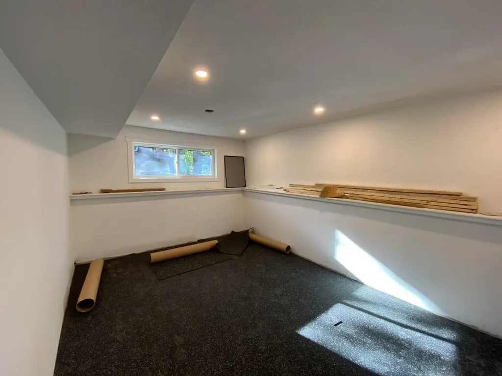 564 5 Street W Brooks AB T1R0B3