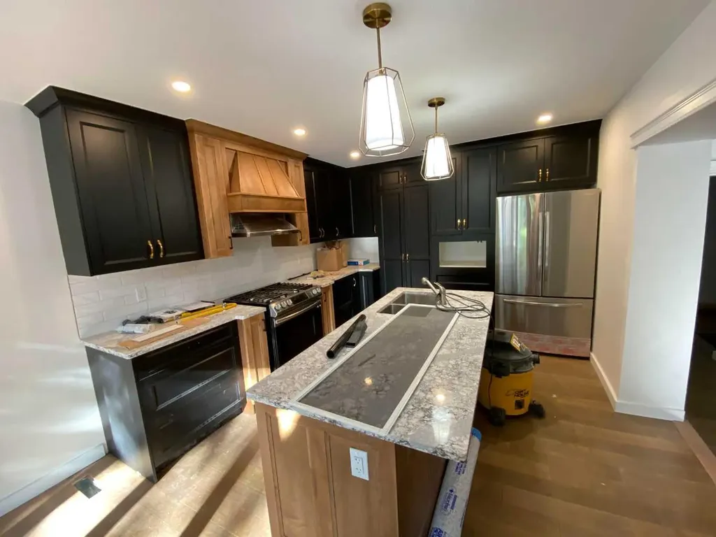564 5 Street W Brooks AB T1R0B3