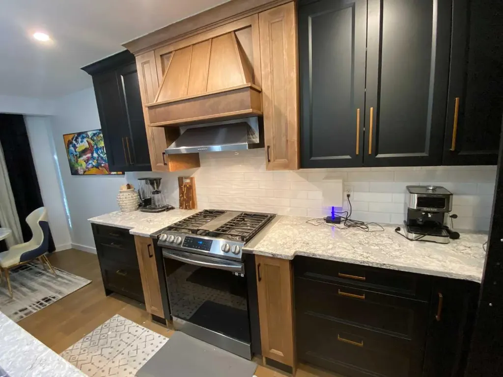 564 5 Street W Brooks AB T1R0B3