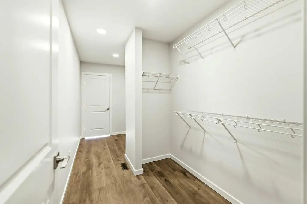 78 Linden Place Rural Red Deer County AB T4E 3C4