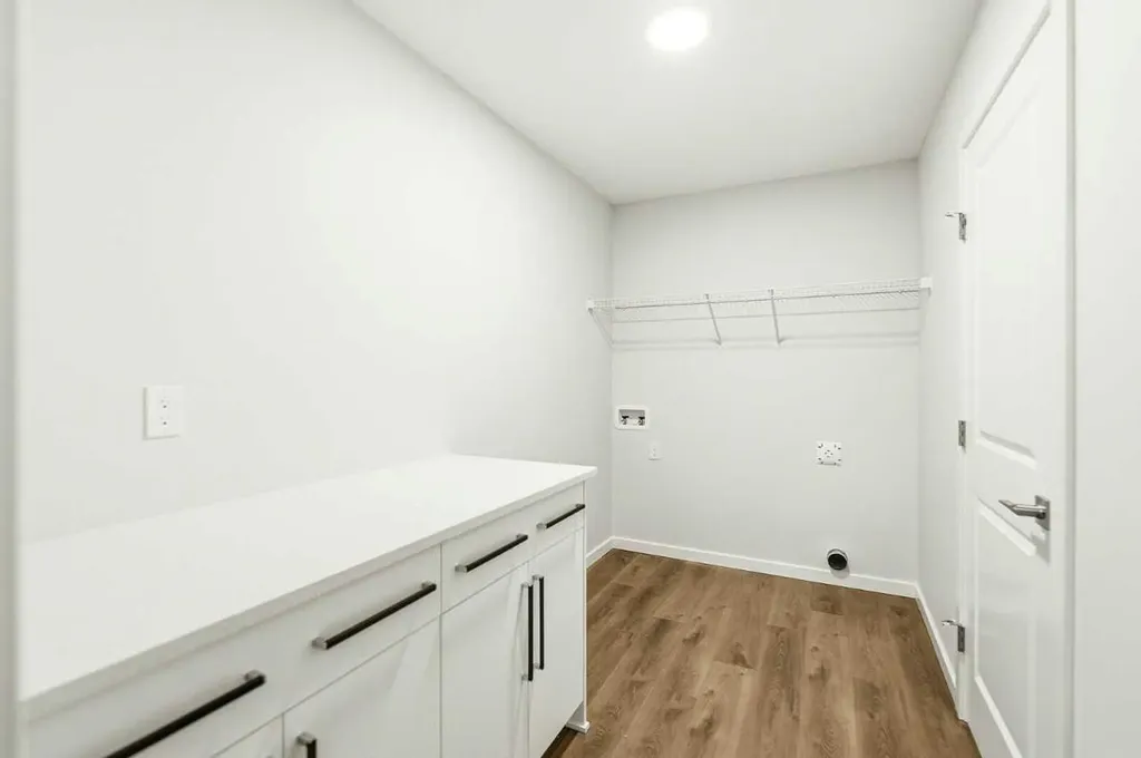 78 Linden Place Rural Red Deer County AB T4E 3C4