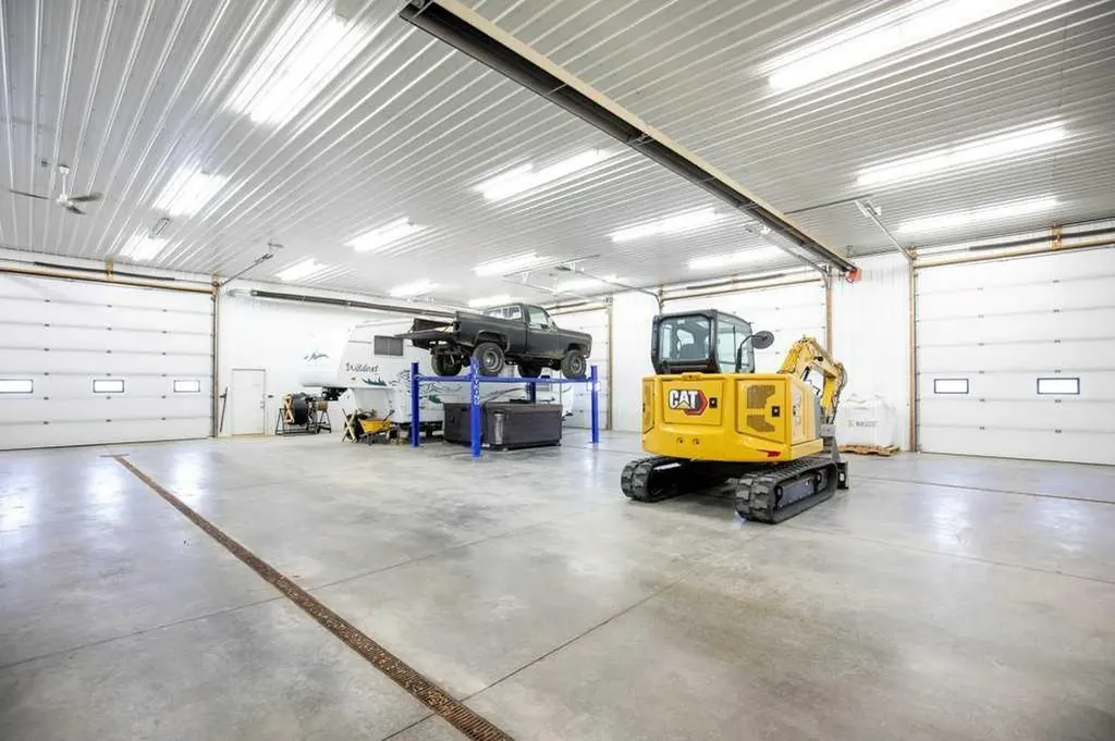 32049 Township Road 423 Road Rural Ponoka County AB T0C 2J0