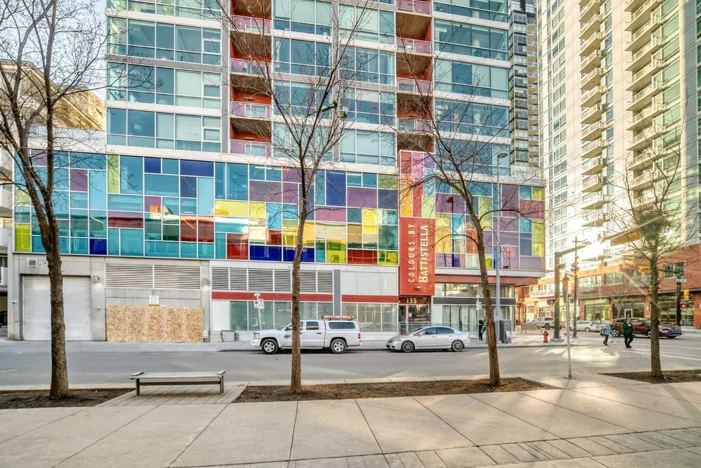 135 13 Avenue SW Calgary AB T2R 0W8
