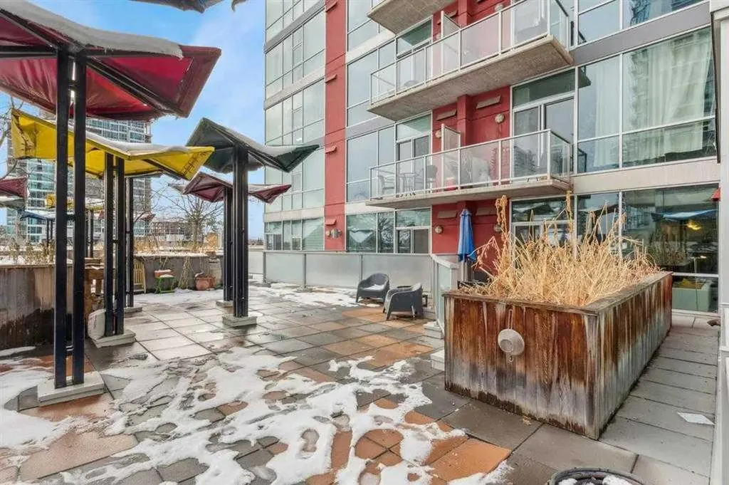 135 13 Avenue SW Calgary AB T2R 0W8