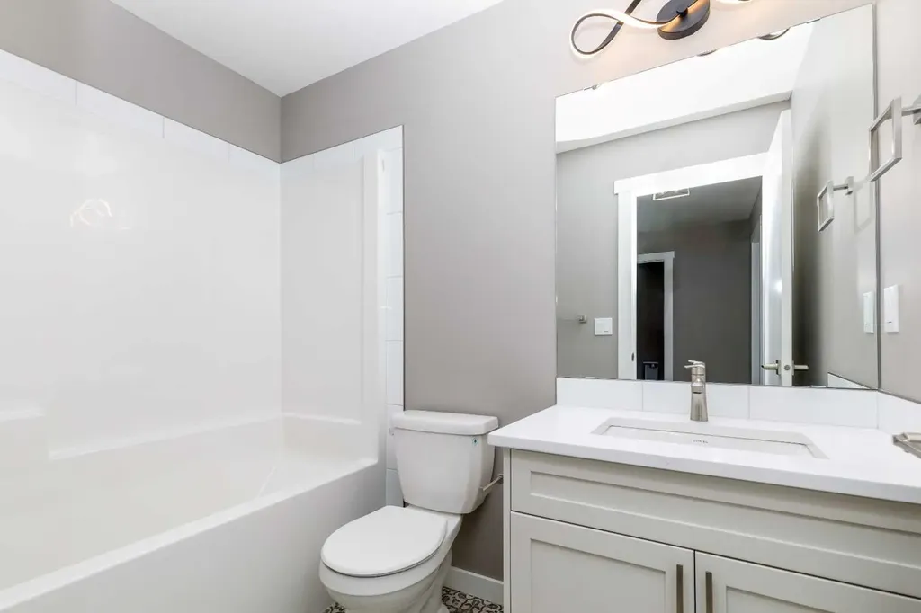 55 Everson Close Red Deer AB T4P 3H8