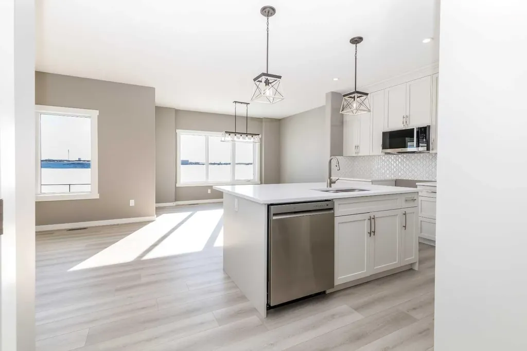 55 Everson Close Red Deer AB T4P 3H8