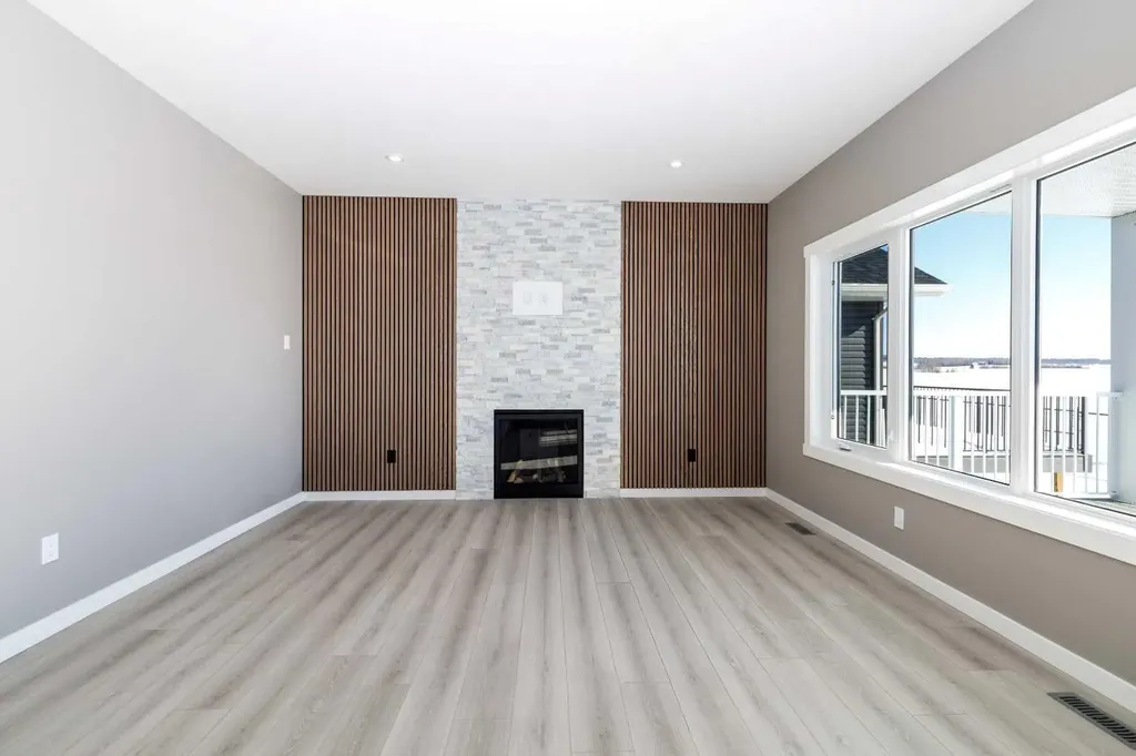 55 Everson Close Red Deer AB T4P 3H8