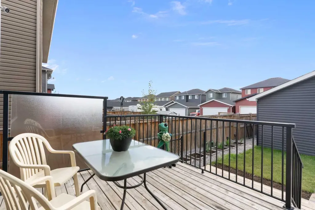 167 Fireside Drive Cochrane AB T4C 0X4
